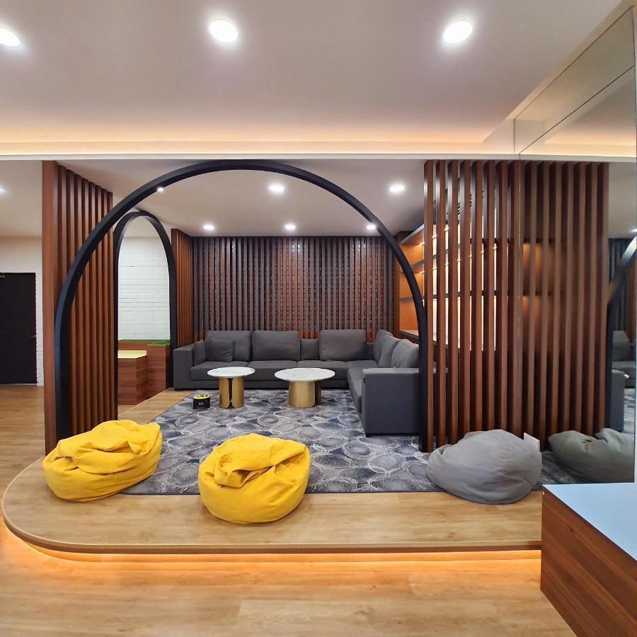 The Glass Homestay Putrajaya Exterior photo