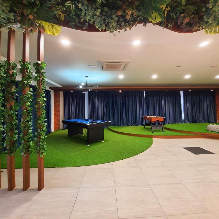 The Glass Homestay Putrajaya Exterior photo