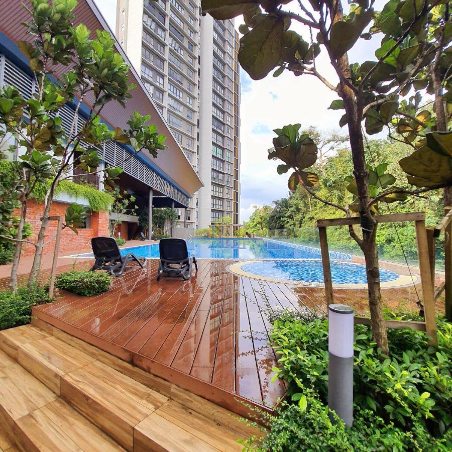The Glass Homestay Putrajaya Exterior photo